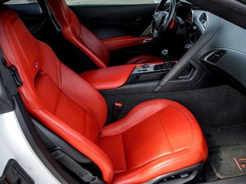 Used 2017 Chevrolet Corvette Grand Sport image 32