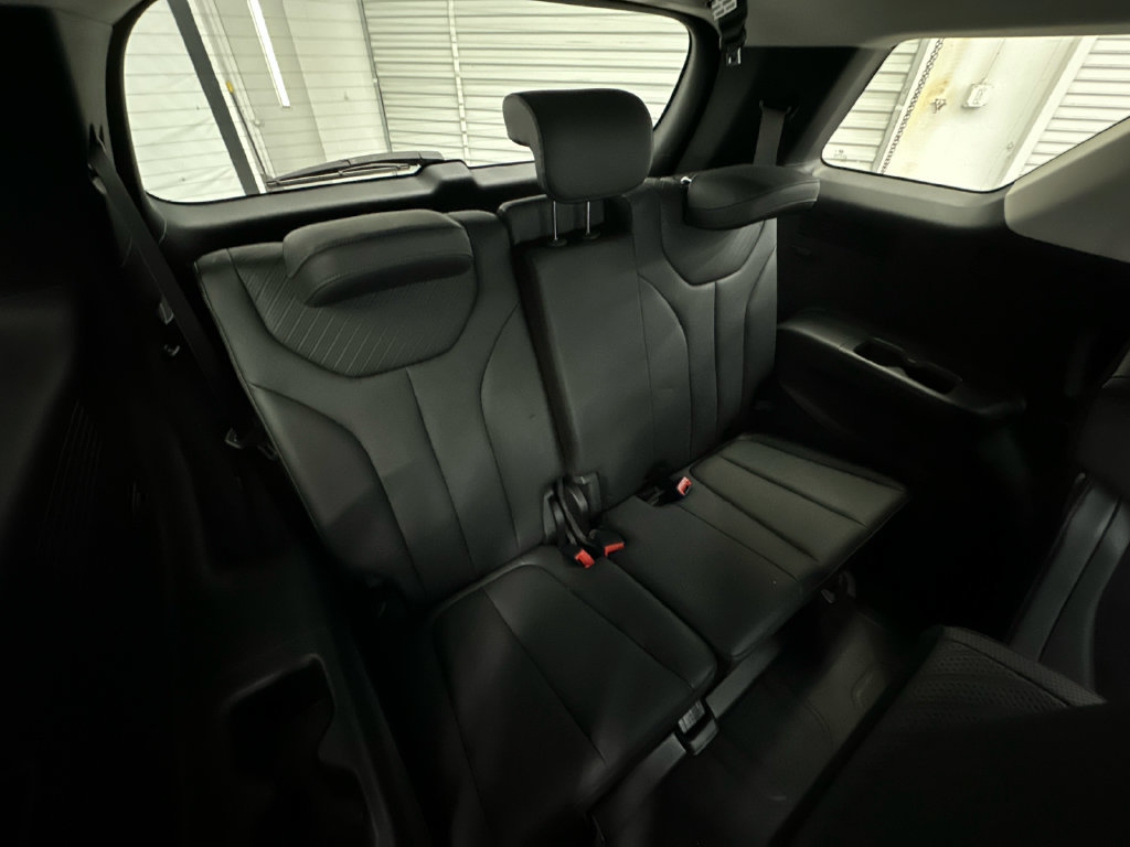 Used 2025 Hyundai Palisade XRT FWD image 18