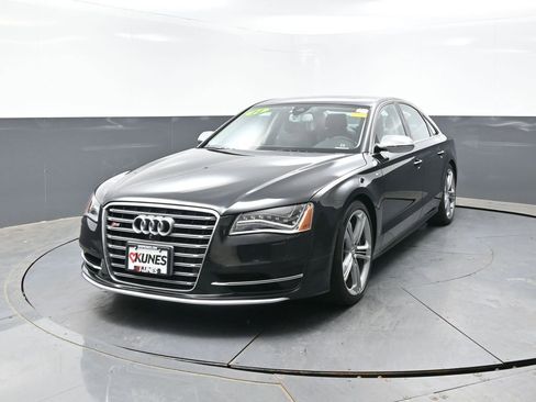 Used 2014 Audi S8 AWD/4WD image 4