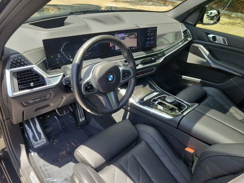 Used 2024 BMW X5 sDrive40i w/ M Sport Package RWD image 24