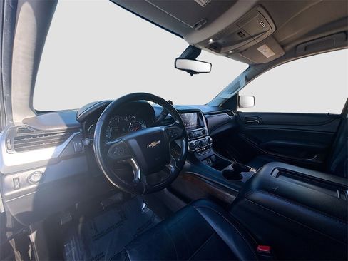 Used 2016 Chevrolet Suburban LS image 9