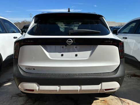 New 2026 Nissan Kicks SV FWD image 4