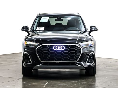 Used 2024 Audi Q5 e Premium Plus image 2