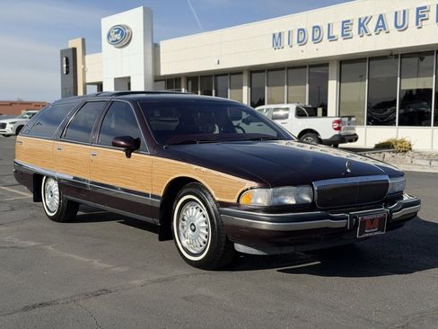 Used 1993 Buick Roadmaster Estate image 1