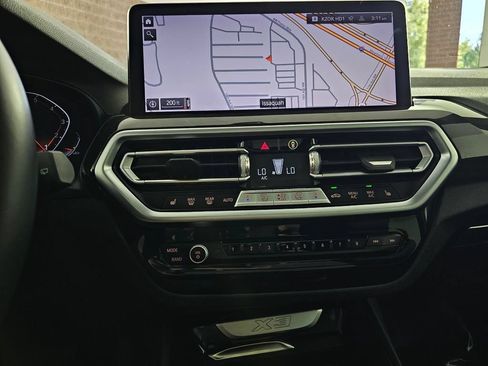 Used 2024 BMW X3 xDrive30i AWD/4WD image 30