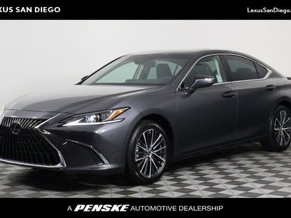 Certified 2025 Lexus ES 300h w/ Premium Package