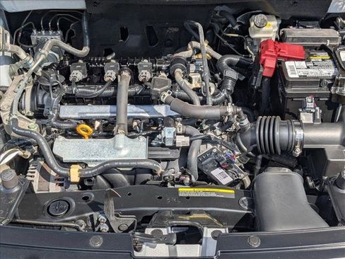 Used 2020 Nissan Kicks SR FWD image 22