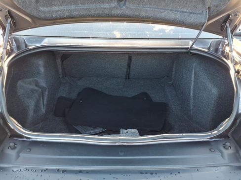 Certified 2022 Dodge Challenger R/T image 17