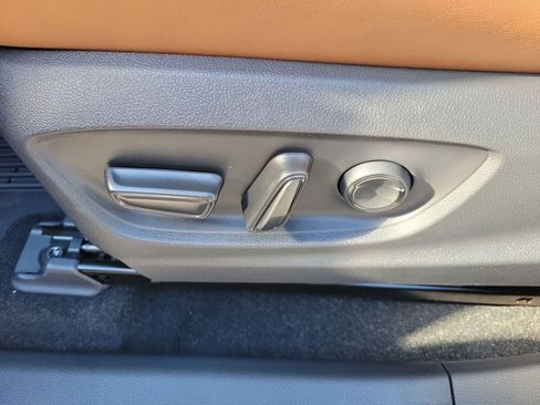 New 2026 Toyota Crown Signia XLE image 19