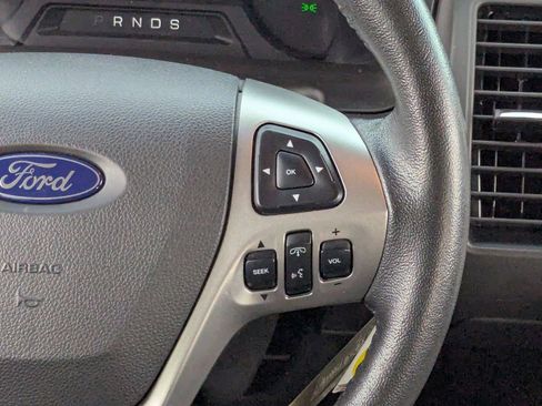 Used 2018 Ford Flex SE image 21