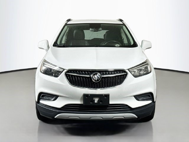 Used 2020 Buick Encore Preferred FWD image 2