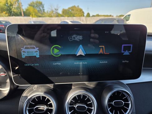 Used 2018 Mercedes-Benz GLC 300 4MATIC Coupe w/ Premium Package image 18