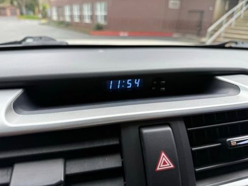 Used 2017 Toyota 4Runner Limited image 19