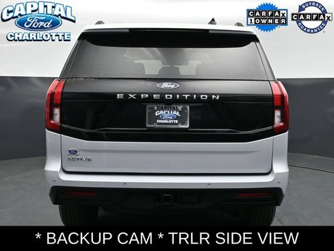 Used 2025 Ford Expedition Active RWD image 6
