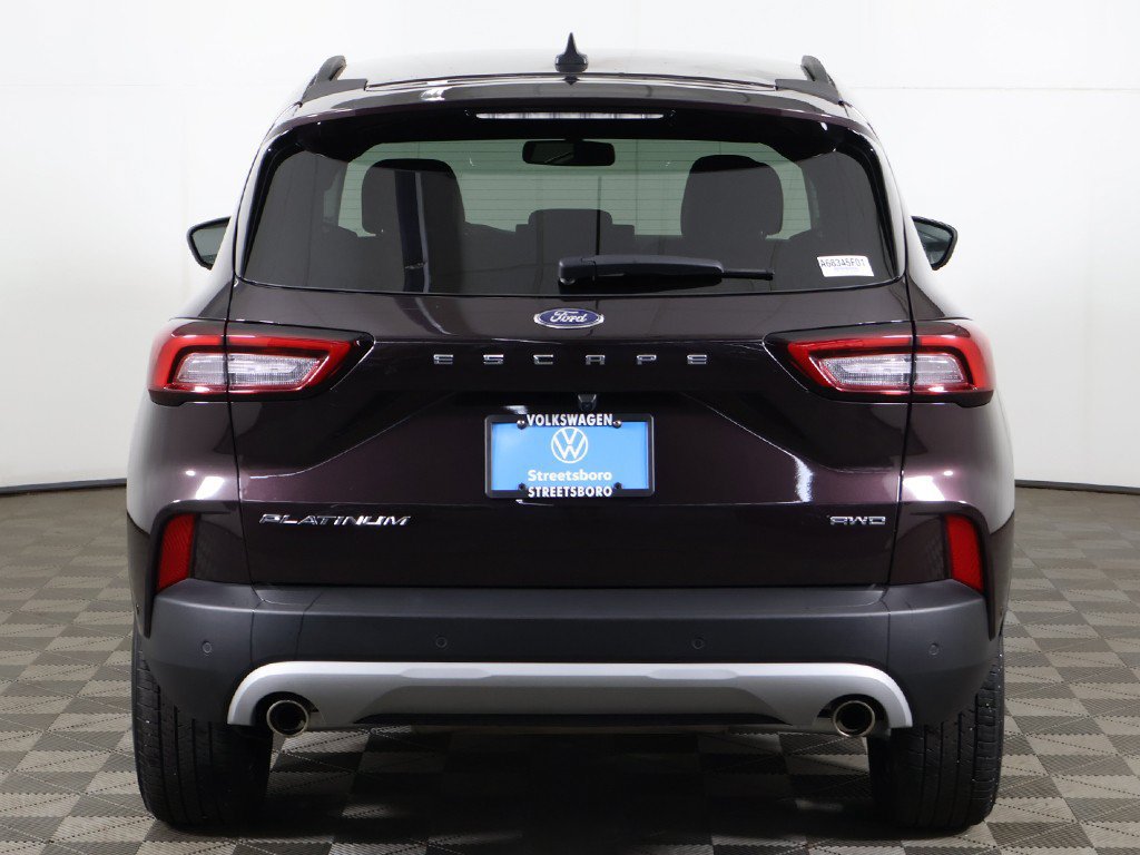 Used 2023 Ford Escape Platinum w/ Premium Technology Package AWD/4WD image 16