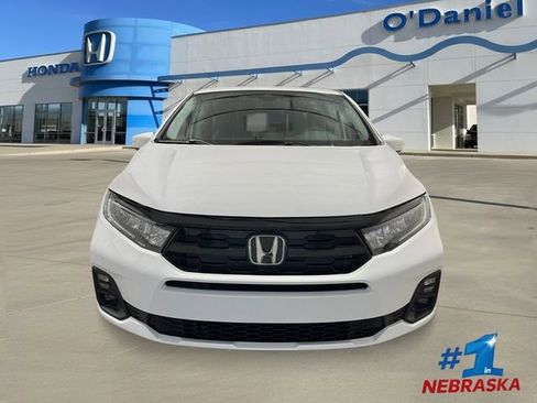 New 2026 Honda Odyssey Touring image 10