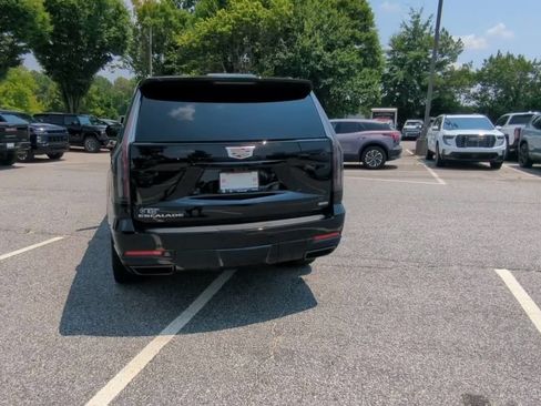 Used 2026 Cadillac Escalade Sport w/ Touring Package AWD/4WD image 7