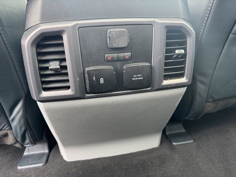 Used 2022 Ford F450 Limited w/ FX4 Off-Road Package image 14