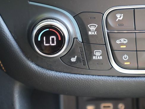 Certified 2021 Chevrolet Equinox Premier w/ Redline Edition image 20