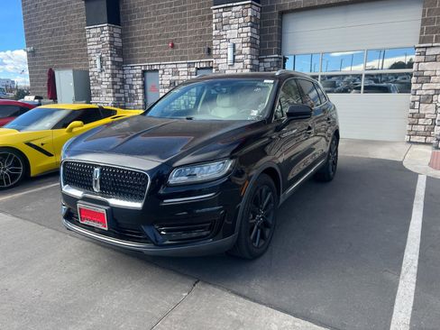 Used 2020 Lincoln Nautilus Reserve w/ Monochromatic Package image 7