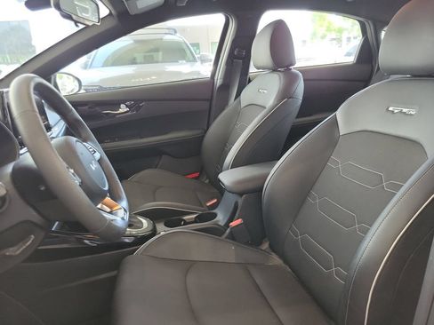 Certified 2023 Kia Forte GT-Line FWD image 14