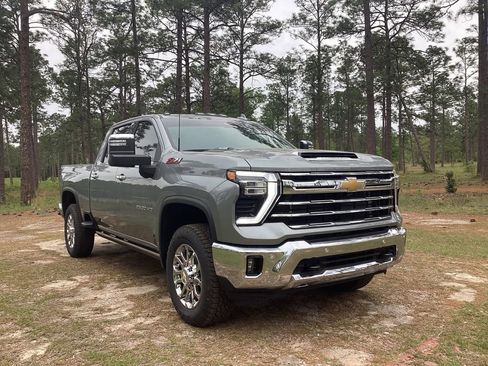 New 2026 Chevrolet Silverado 2500 LTZ w/ LTZ Premium Package AWD/4WD image 30