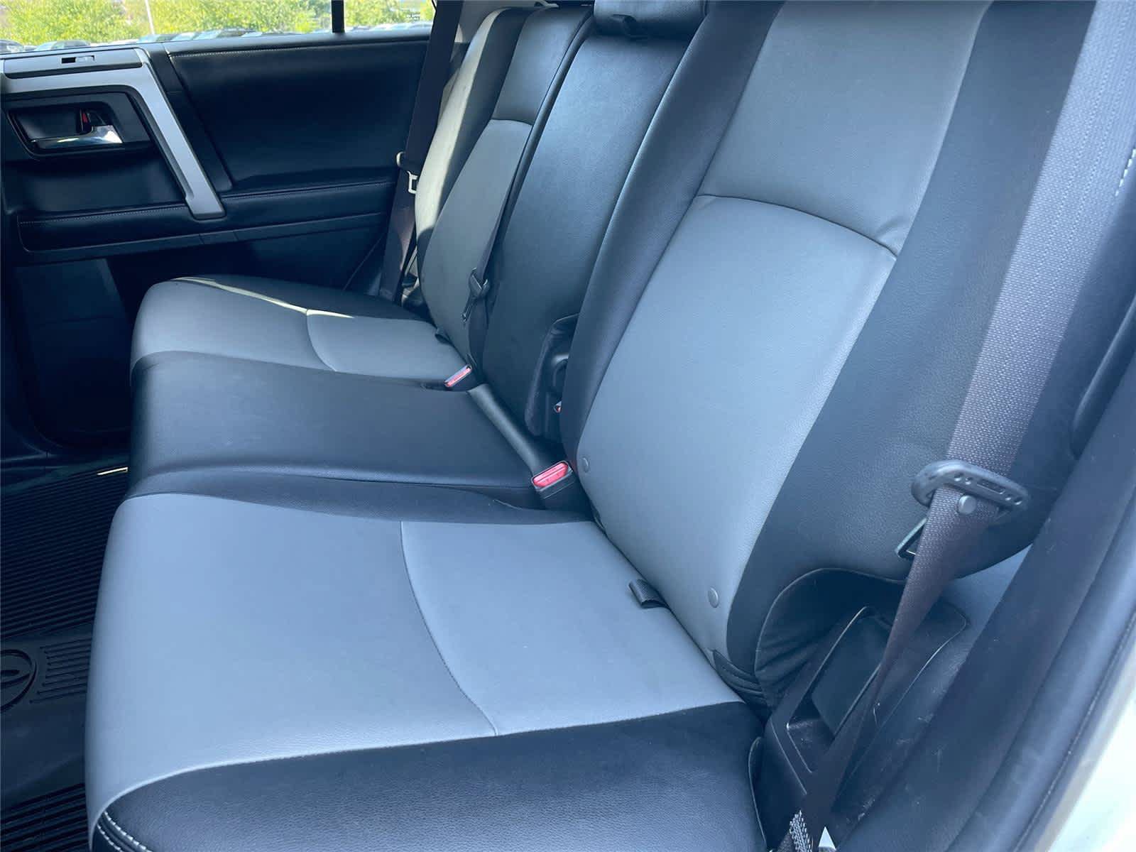 Used 2019 Toyota 4Runner SR5 Premium AWD/4WD image 15
