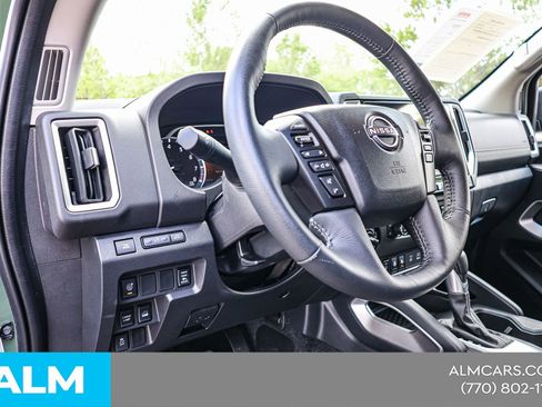 Used 2025 Nissan Frontier SV w/ SV Convenience Package AWD/4WD image 22