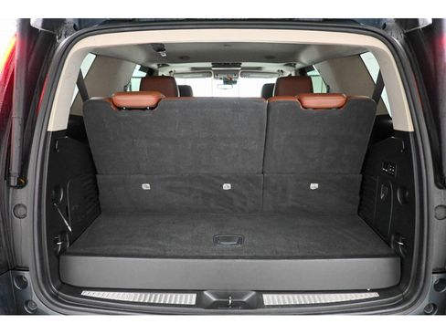 Used 2020 Cadillac Escalade Luxury image 63