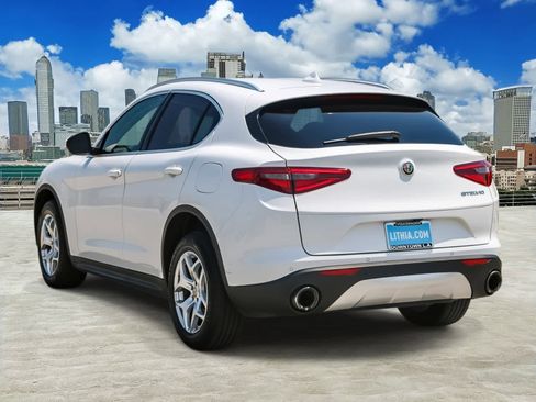 Used 2019 Alfa Romeo Stelvio RWD image 6