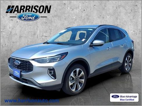 Certified 2023 Ford Escape Platinum AWD/4WD image 1