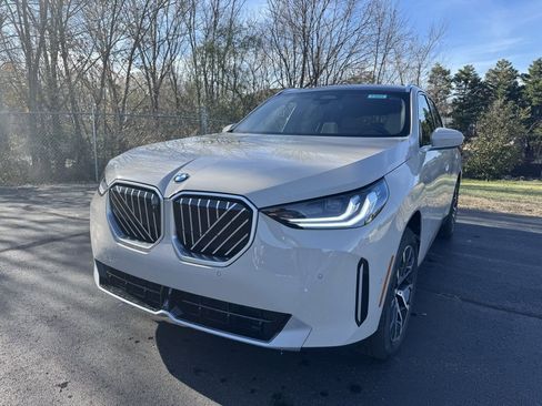 New 2026 BMW X3 xDrive30 w/ Premium Package image 1
