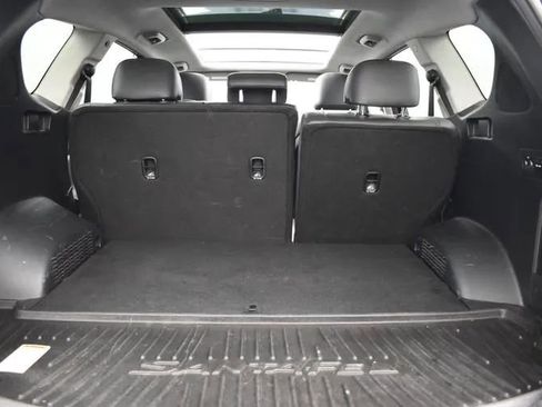 Used 2020 Hyundai Santa Fe SEL w/ Convenience + Premium Package AWD/4WD image 16