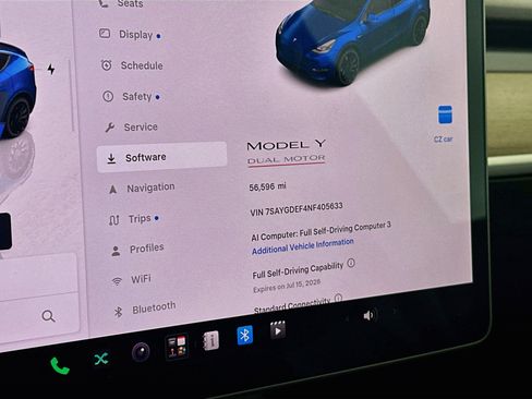 Used 2022 Tesla Model Y Performance AWD/4WD image 17