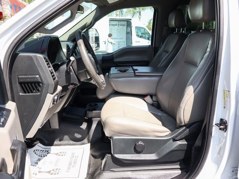 Used 2019 Ford F250 XL w/ Power Equipment Group AWD/4WD image 18