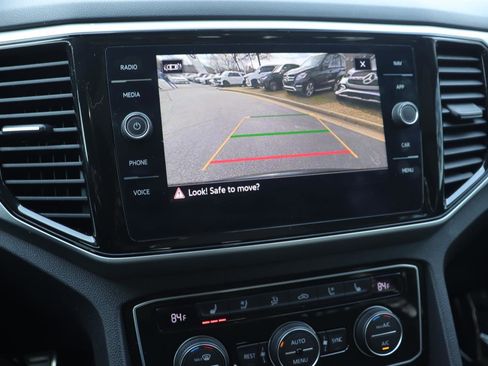 Used 2021 Volkswagen Atlas SEL Premium image 36