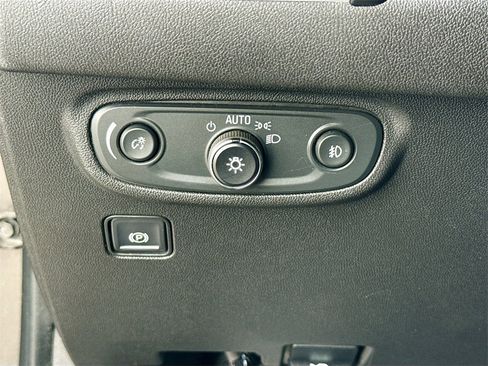 Used 2020 GMC Terrain SLT w/ Preferred Package image 10