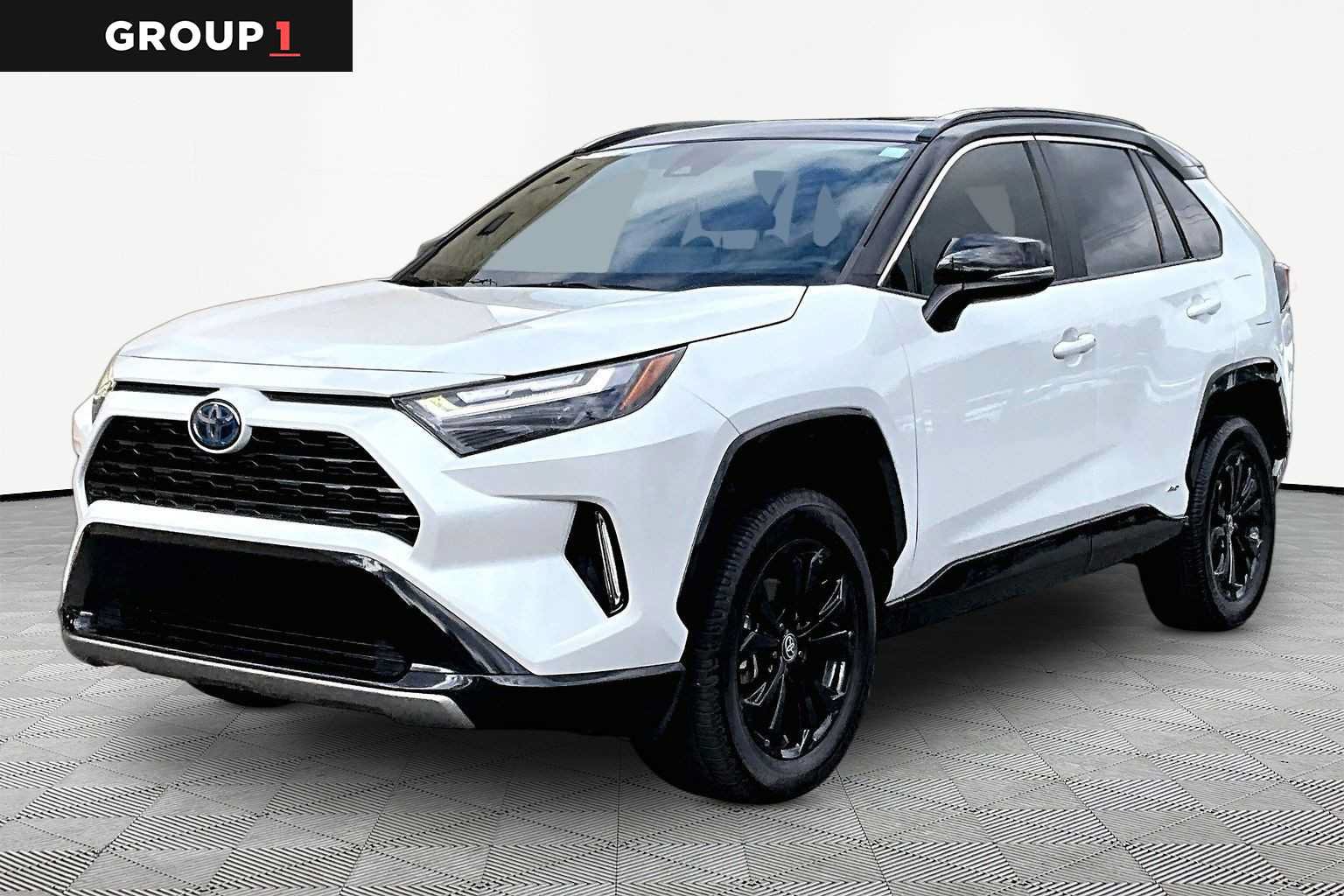 Certified 2023 Toyota RAV4 XSE AWD/4WD image 1