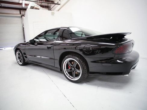 Used 2001 Pontiac Firebird Formula w/ Protection Group image 6