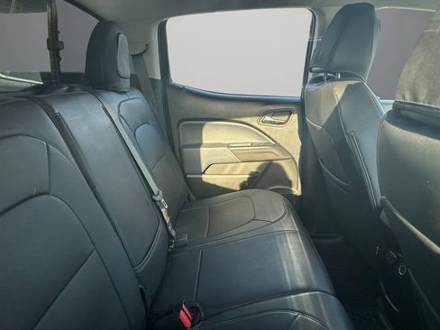 Used 2016 Chevrolet Colorado Z71 AWD/4WD image 11