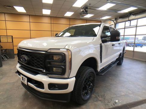 New 2026 Ford F250 XL AWD/4WD image 3