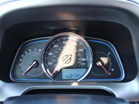 Used 2015 Toyota RAV4 Limited w/ Technology Package AWD/4WD image 9