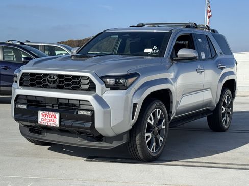 New 2026 Toyota 4Runner TRD Sport image 11