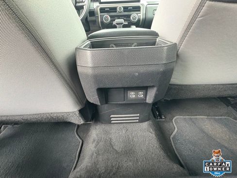 Certified 2025 Toyota Tacoma TRD Off-Road image 25