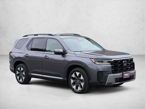 Used 2026 Honda Pilot Elite image 3