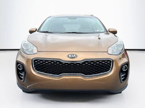 Used 2017 Kia Sportage LX AWD/4WD image 3