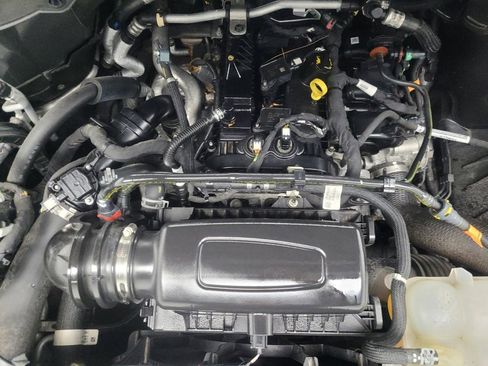 Used 2022 Ford Explorer XLT image 30