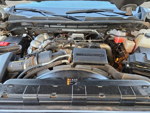 Used 2025 GMC Sierra 2500 SLT w/ SLT Convenience Package AWD/4WD image 37