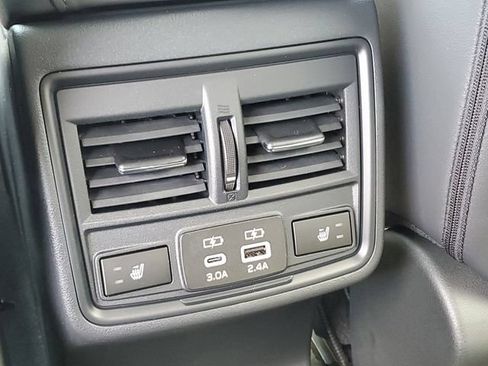 New 2026 Subaru Outback Limited AWD/4WD image 11