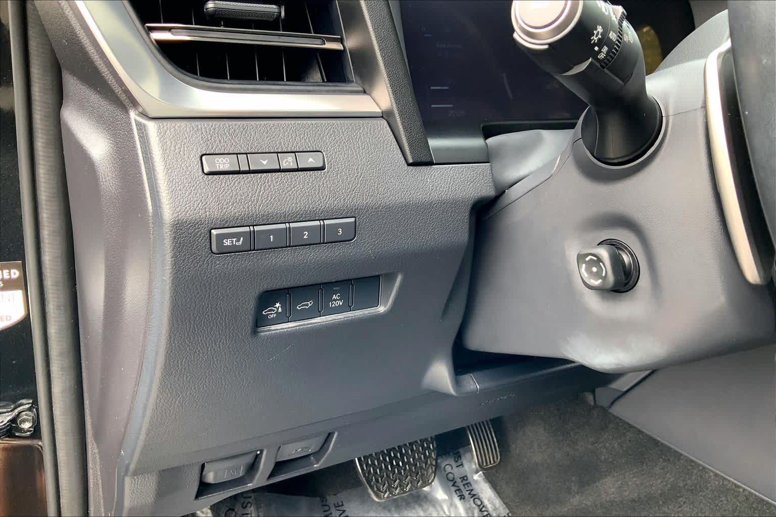 Certified 2024 Lexus GX 550 w/ Accessory Package (2T) AWD/4WD image 36